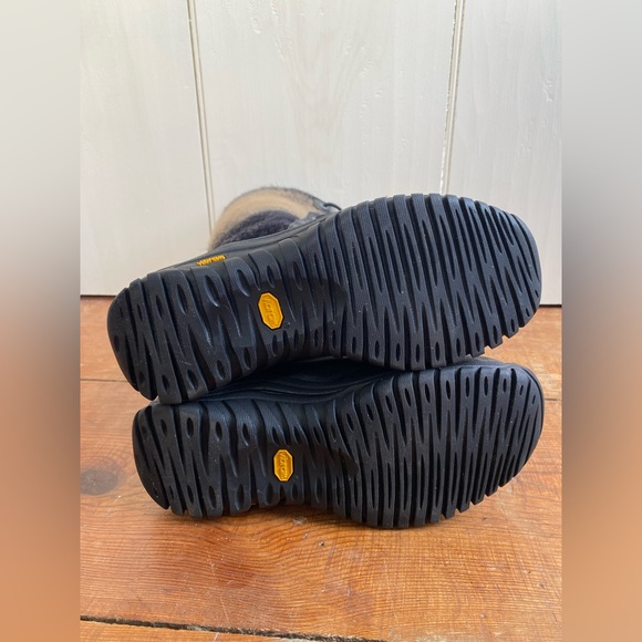 UGG Adirondack Tall Leather & Shearling Ombré Winter Boots — Rare Color Way - Picture 8 of 15